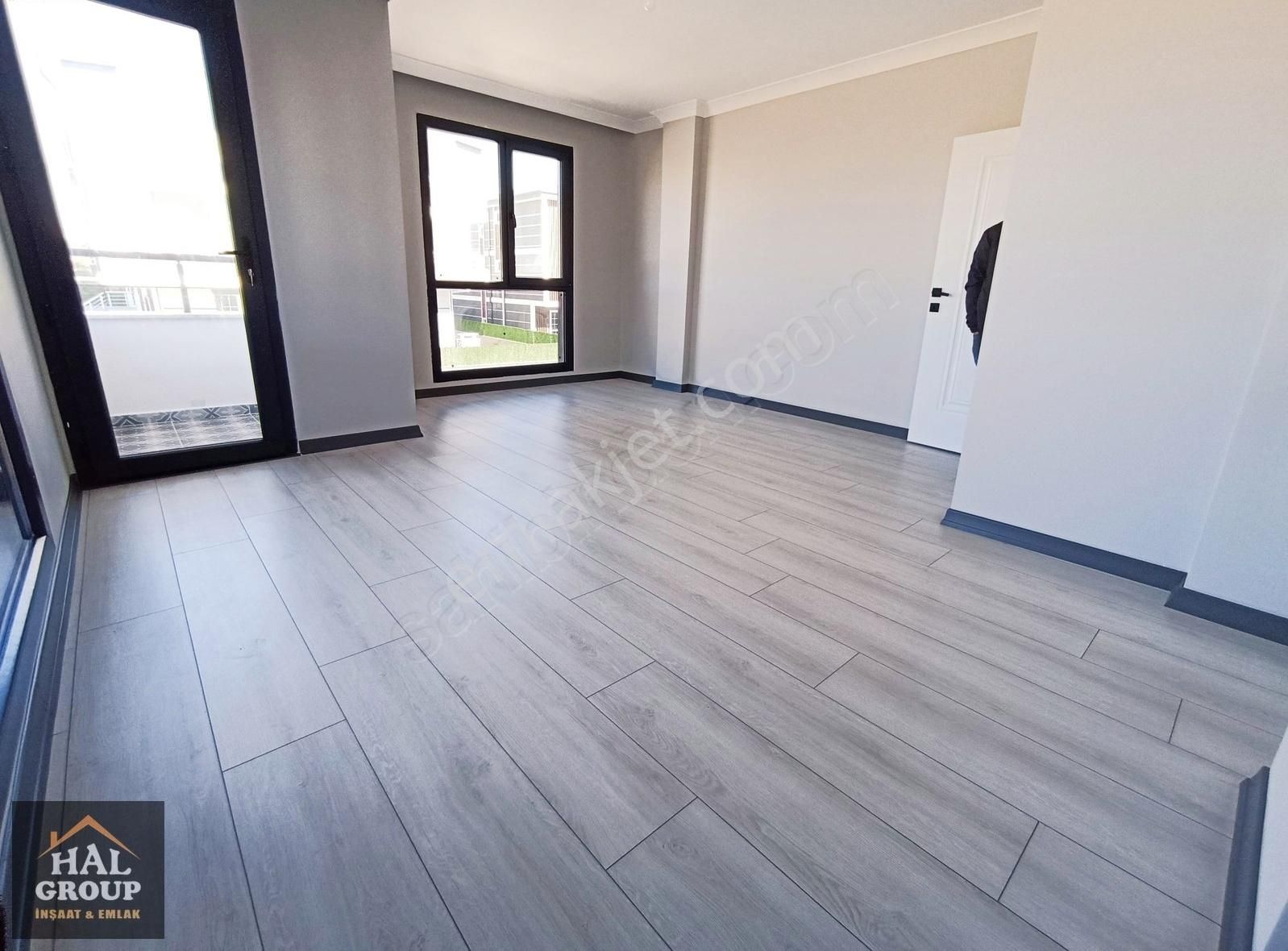 ╭╯hâl Group╰╮deniz Ve Şehir Manzaralı Bol Yeşil Bahçeli Villa !! - Görsel 7