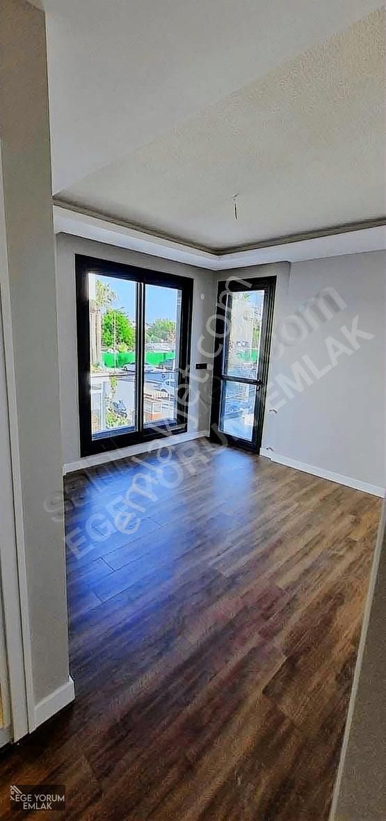 İzmir Gümüldür,de 350m2 Arsa İçinde Müstakil Havuzlu 4+1 Villa - Görsel 35