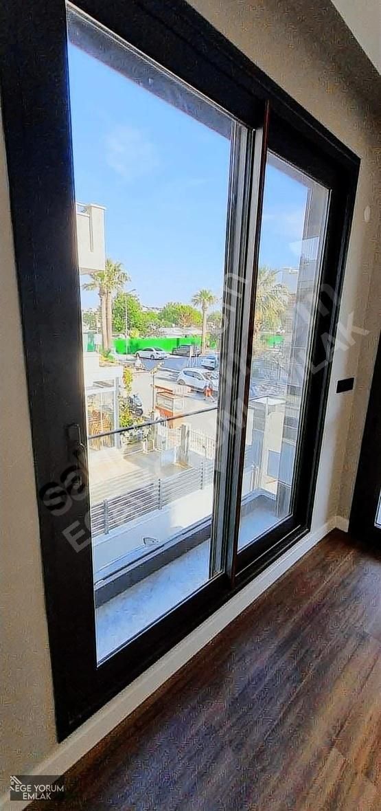 İzmir Gümüldür,de 350m2 Arsa İçinde Müstakil Havuzlu 4+1 Villa - Görsel 7