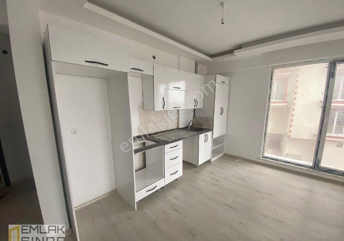 Sinop Merkez Ada Satılık Daire EmlakSinop'tan Ada Mahallesi'nde 2+1 90m² Satılık Daire