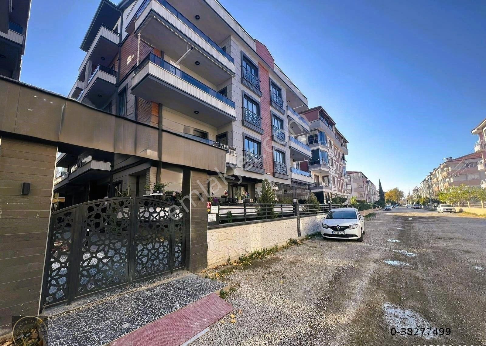 Edremit Altınkum Satılık Daire 🏡🏡ALÇINAR EMLAKTAN ARAKAT AYRI MUTFAK ULTRA LÜKS 2+1 DAİRE🏡🏡