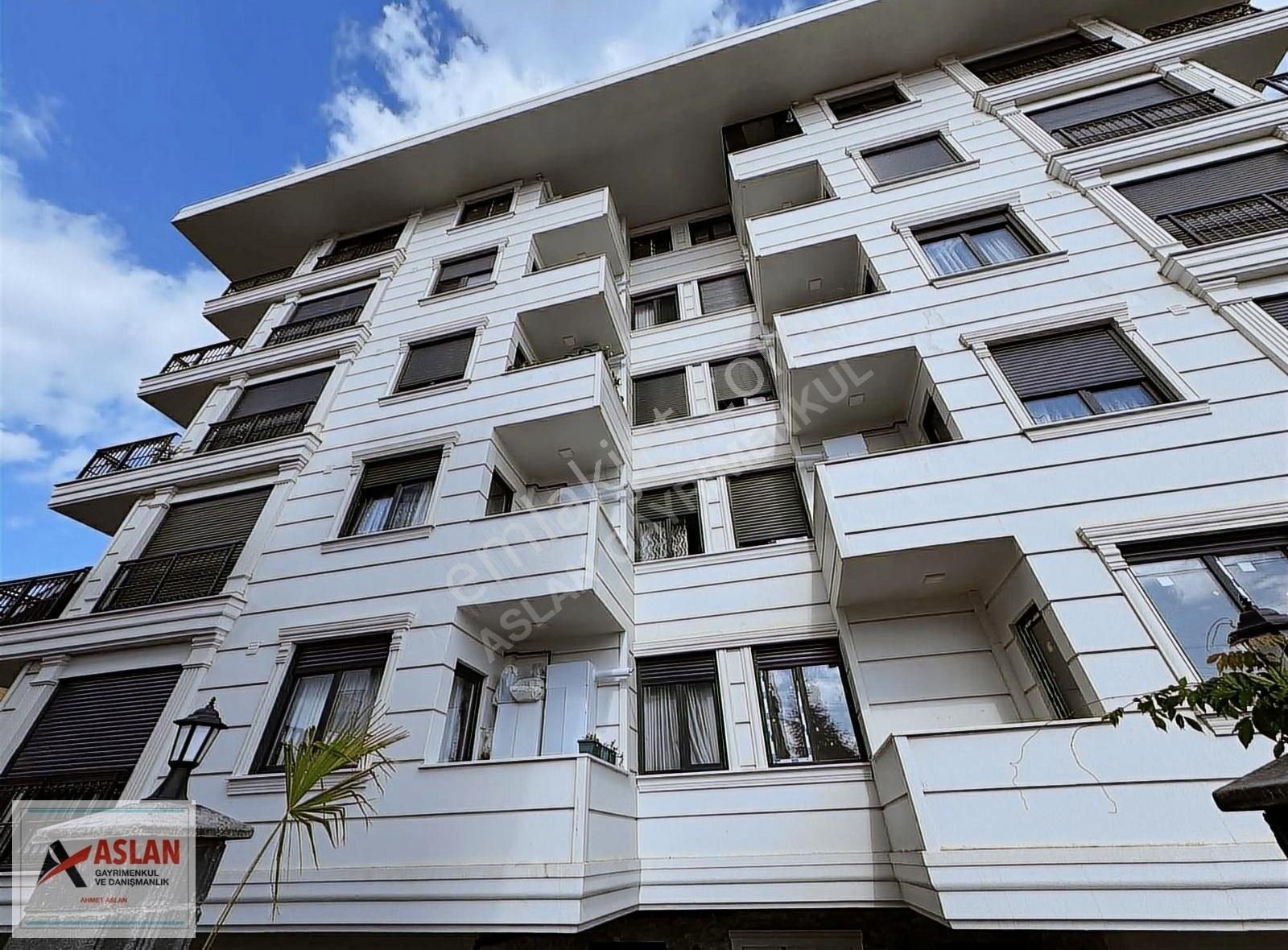 Çengelköyde Satılık 3+1 Daire 125 M2 Güney Cephe ( Videolu )