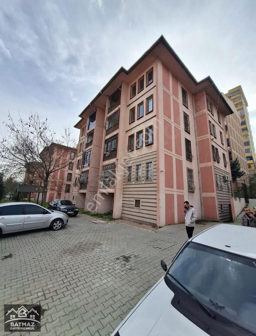 Şahinbey Perilikaya Satılık Daire SERİNEVLER'DE SATILIK A.YÜKSEL HASTANE KARŞISI (3+1) DAİRE