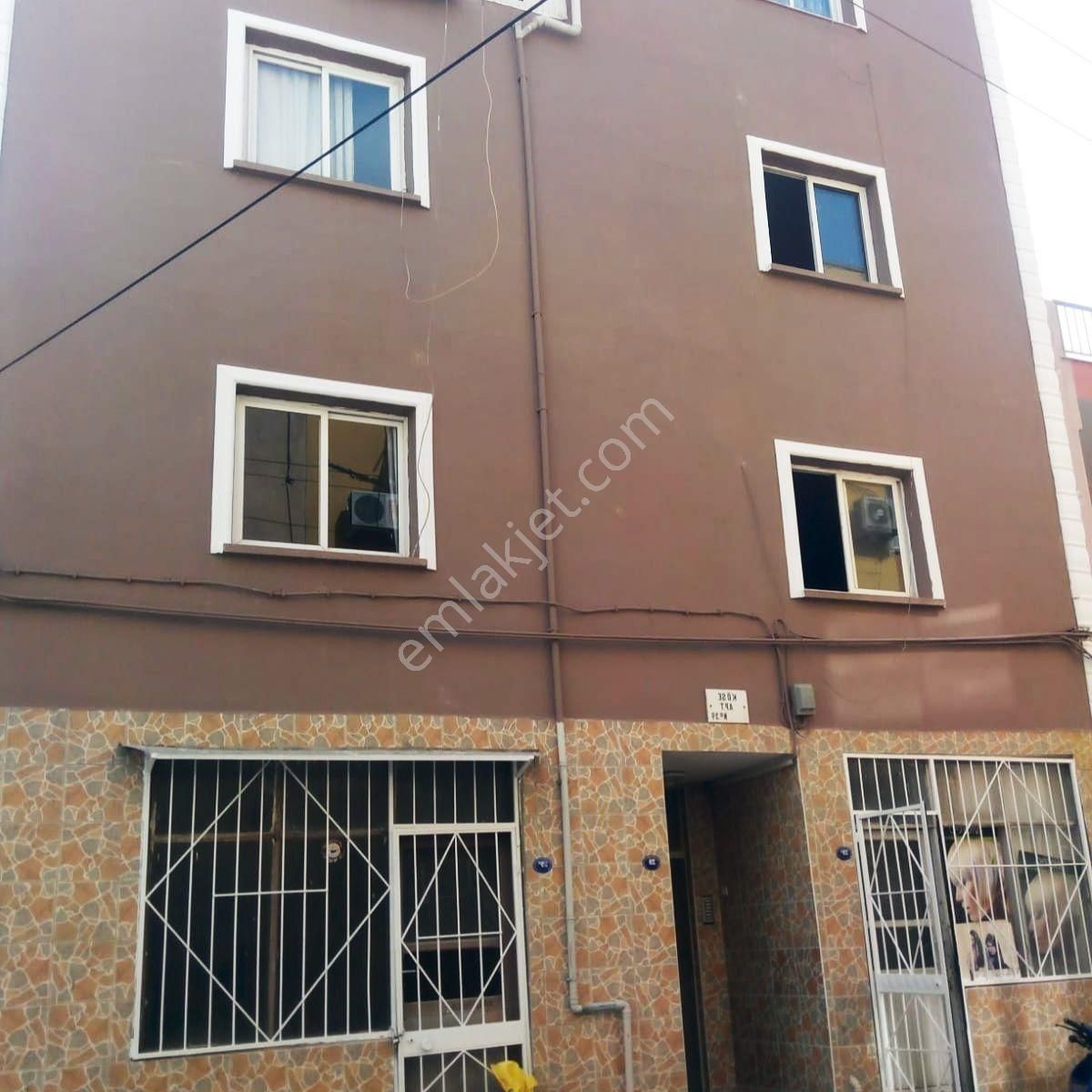 Bornova Birlik Satılık Daire ALTINDAĞ BİRLİK MAHALLESİ 2+1 SATILIK DAİRE