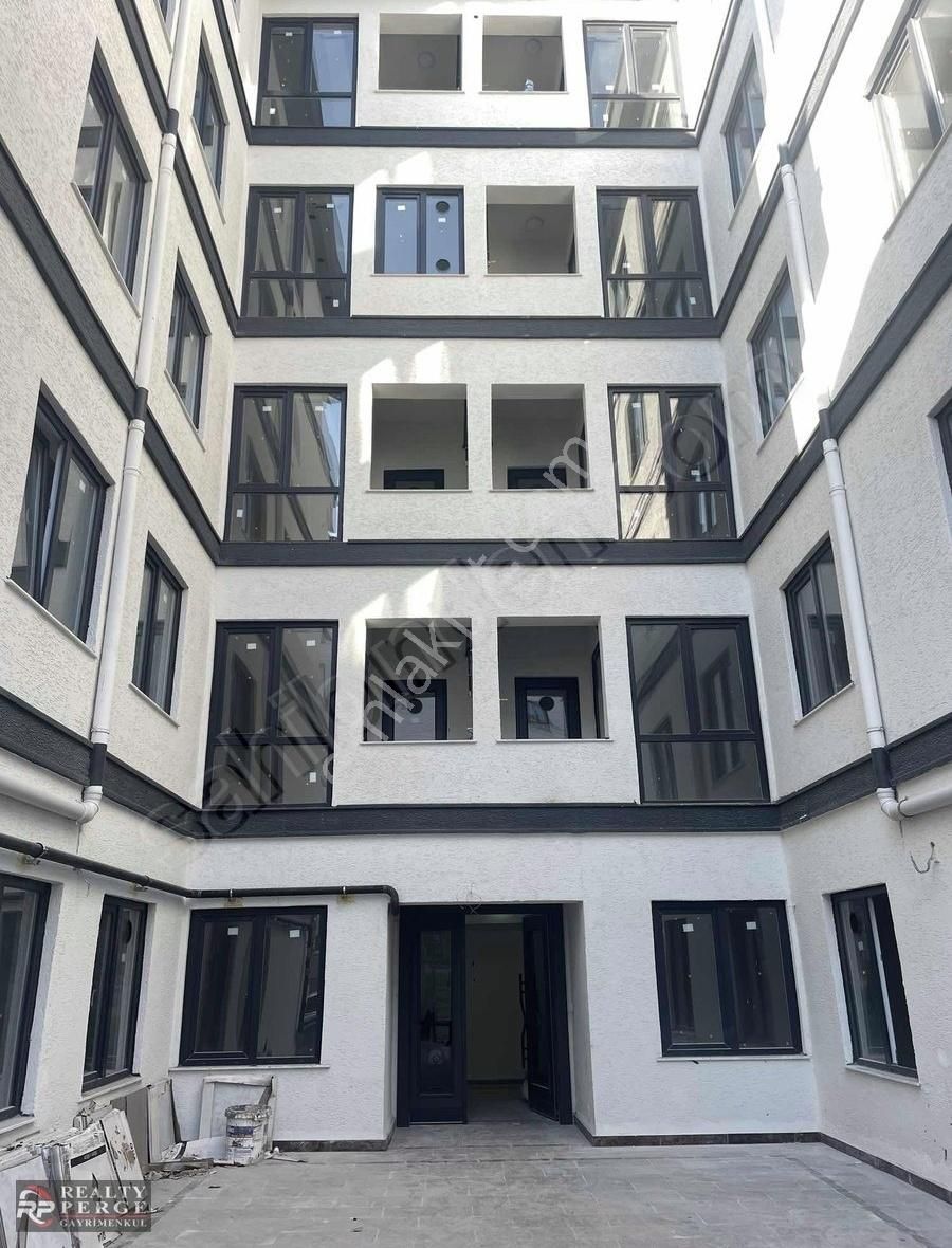 Maltepe Girne Satılık Daire Girne'de 2+1 Lüks Daire