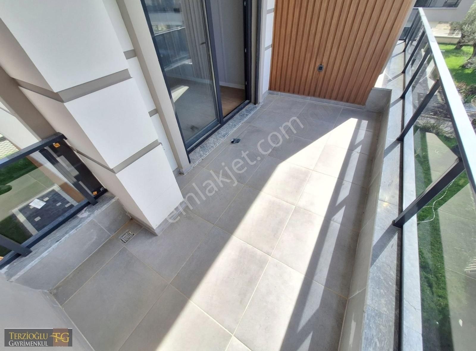 Terzioğlu'ndan Altınolukta Denize 100 Mt Site İçi Loft Villa - Görsel 3