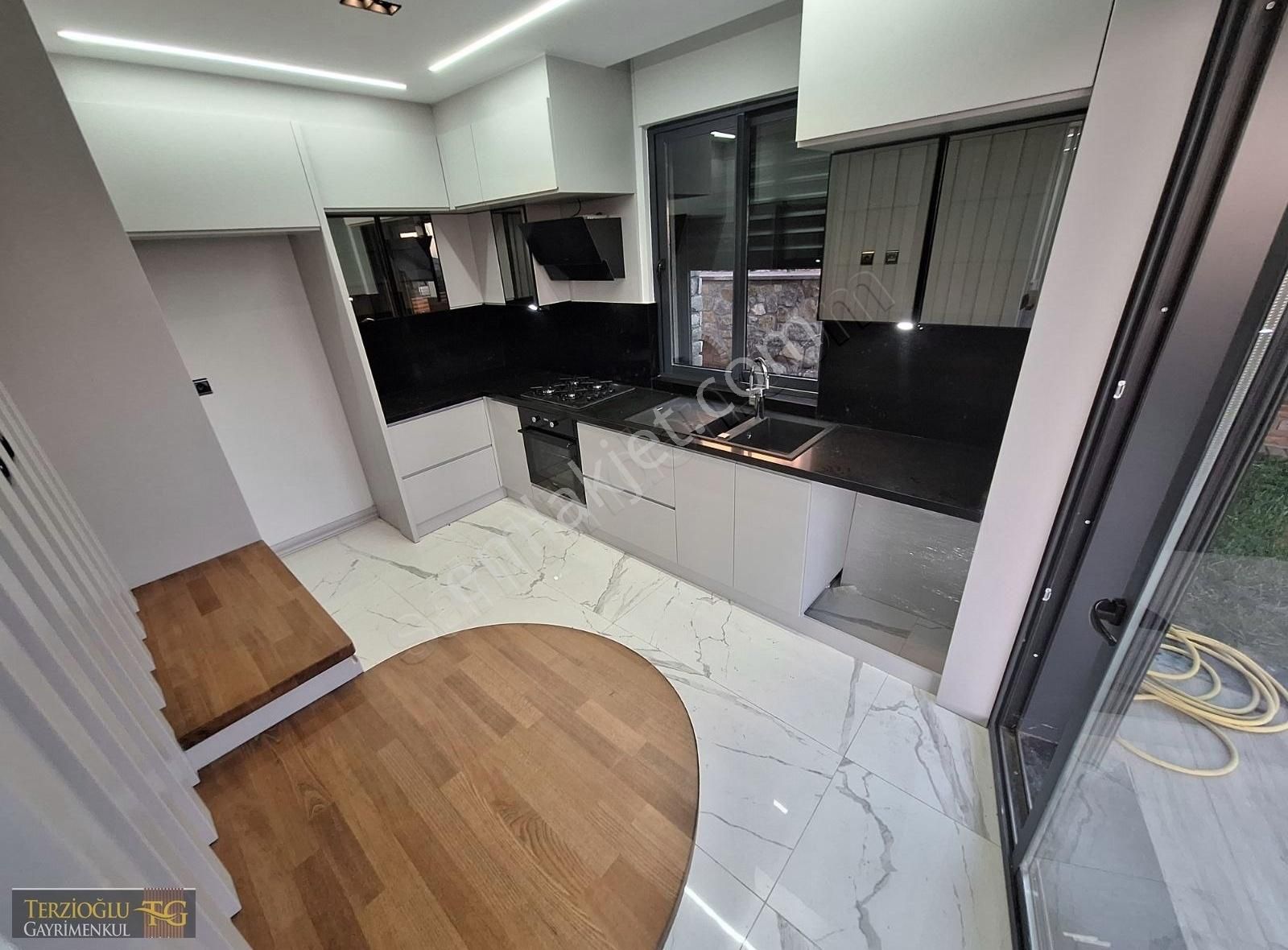 Terzioğlundan Altınolukta Full Deniz Manzaralı Muhteşem Malikane - Görsel 2