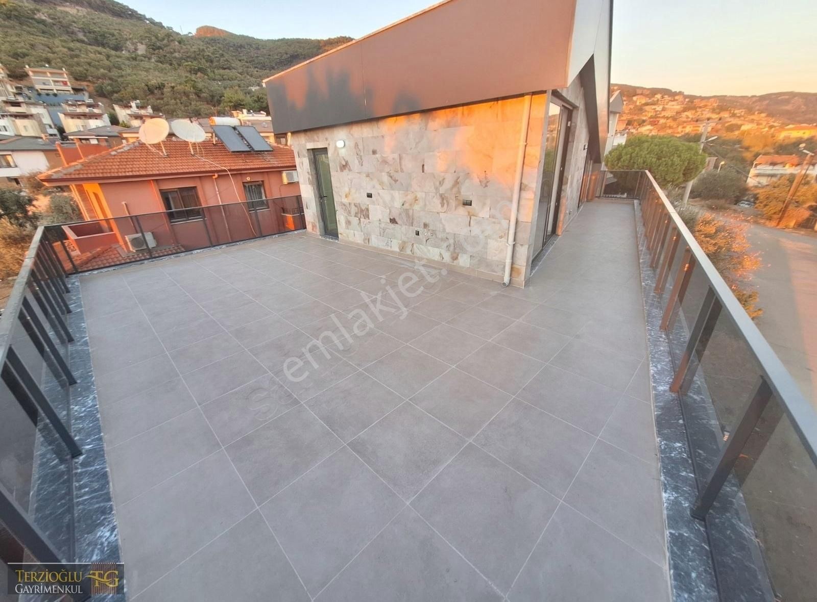 Terzioğlundan Altınolukta Full Deniz Manzaralı Muhteşem Malikane - Görsel 5