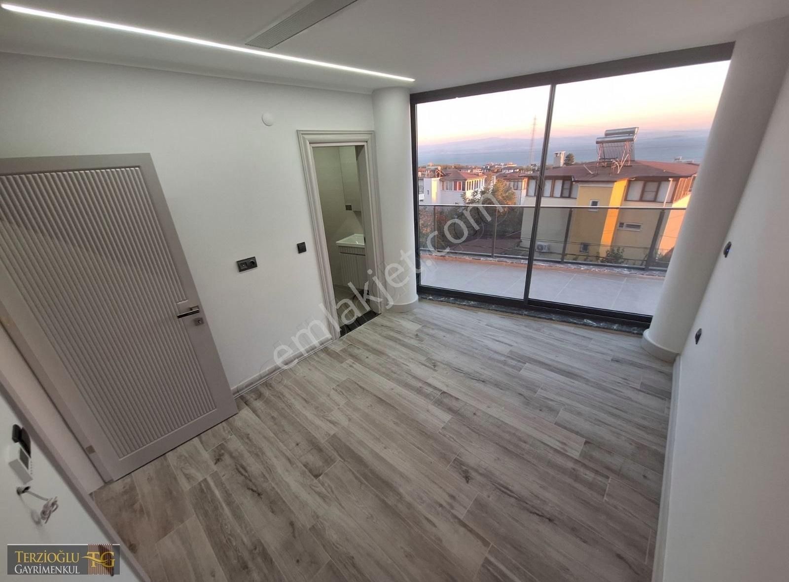 Terzioğlundan Altınolukta Full Deniz Manzaralı Muhteşem Malikane - Görsel 10