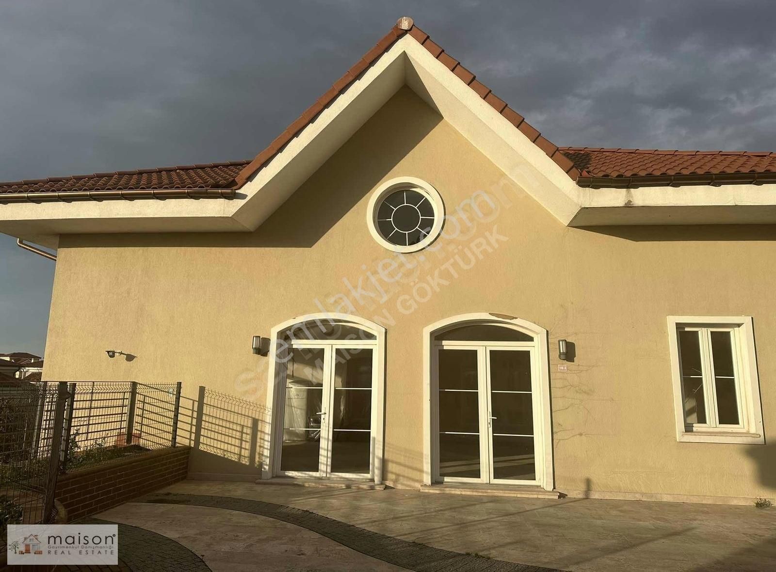 Maıson Göktürk Neogöl Park Evlerin'de Satılık Natamamofis&işyeri - Görsel 15