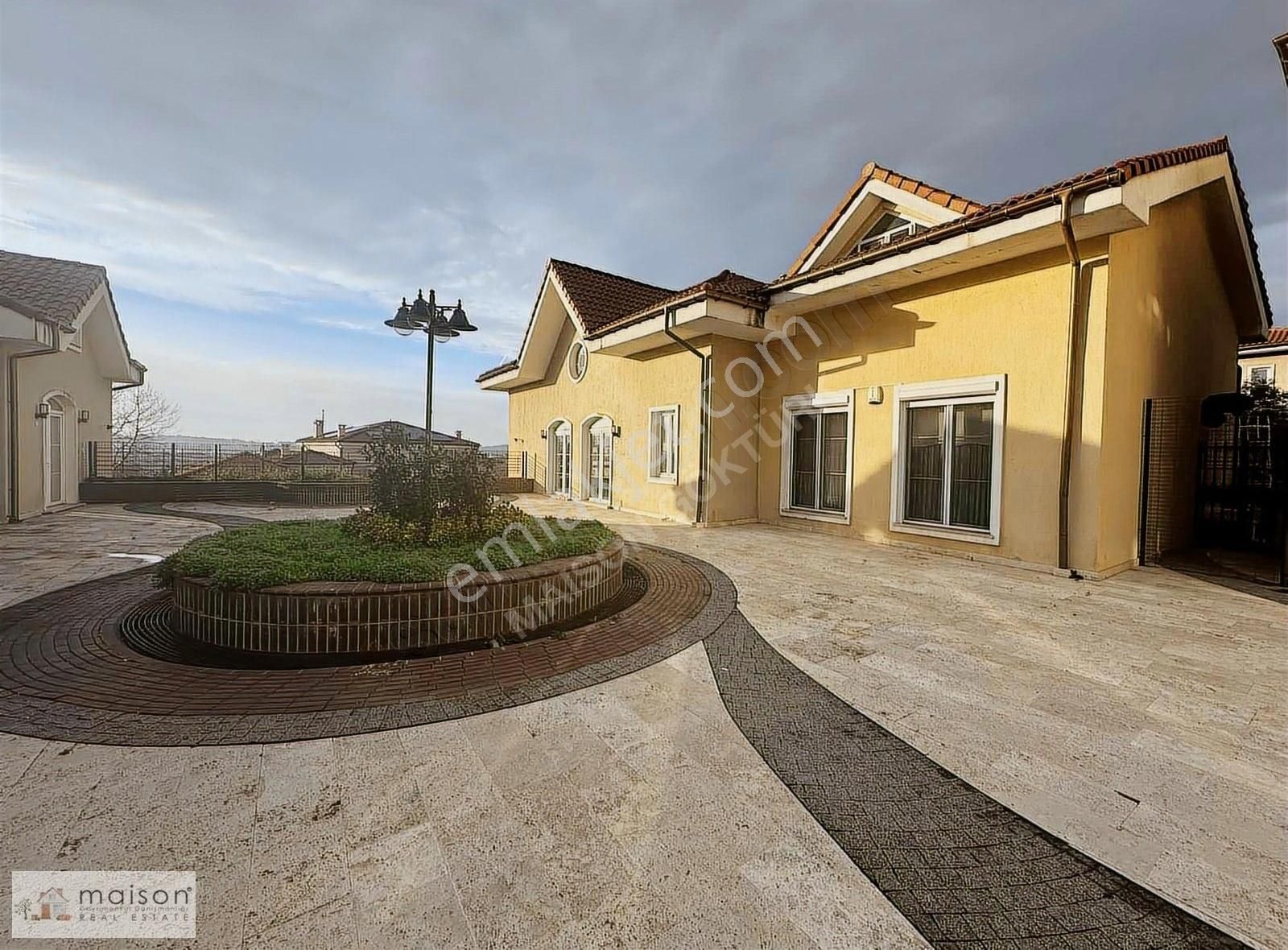 Maıson Göktürk Neogöl Park Evlerin'de Satılık Natamamofis&işyeri - Görsel 24