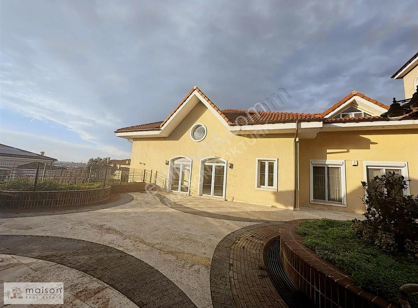 Maıson Göktürk Neogöl Park Evlerin'de Satılık Natamamofis&işyeri - Görsel 14