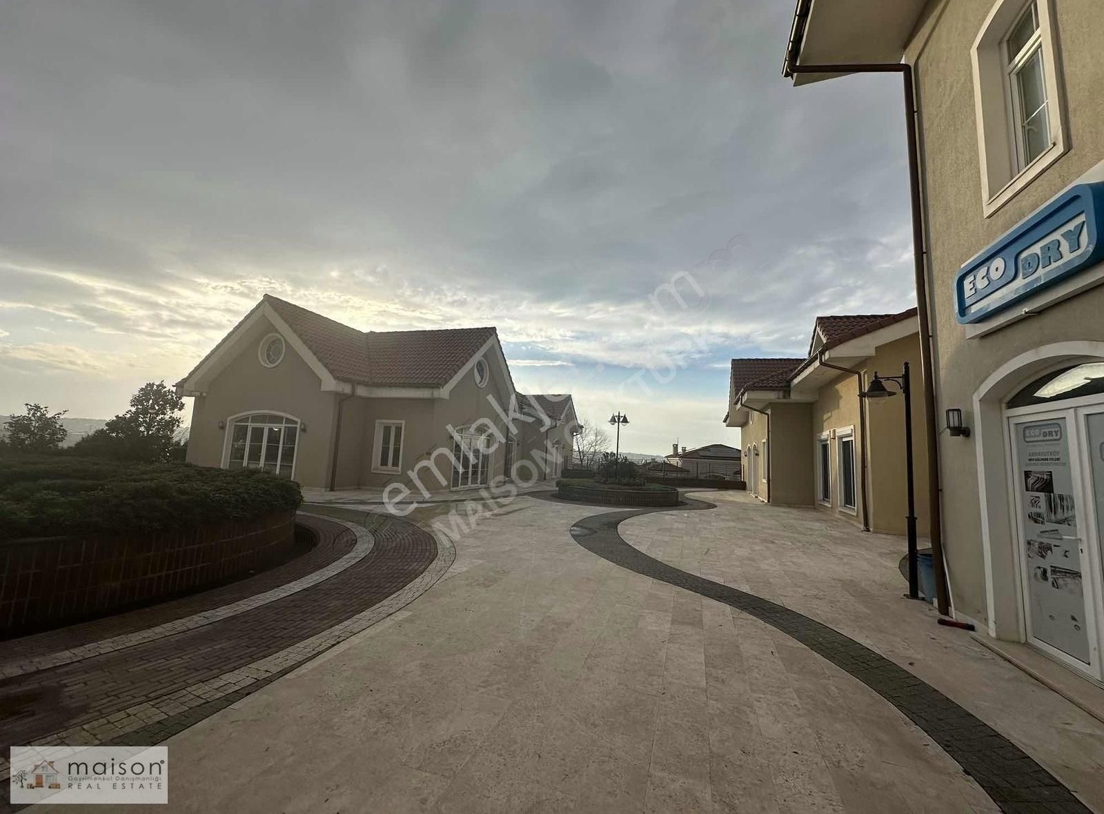 Maıson Göktürk Neogöl Park Evlerin'de Satılık Natamamofis&işyeri - Görsel 9