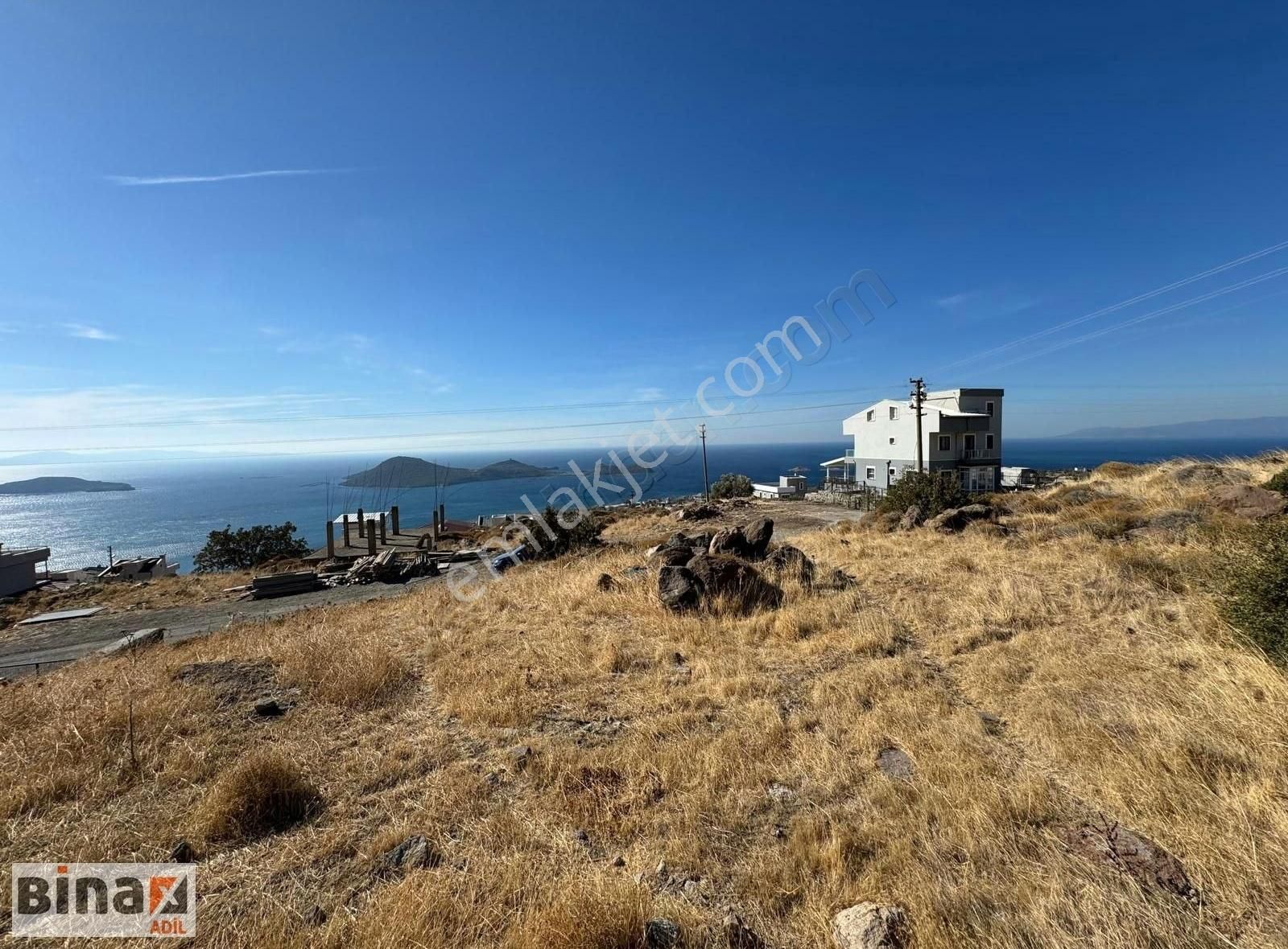 Dikili Çandarlı Satılık Villa İmarlı Çandarlı Deniz Ve Adalar Manzaralı Villa İmarlı Arsa