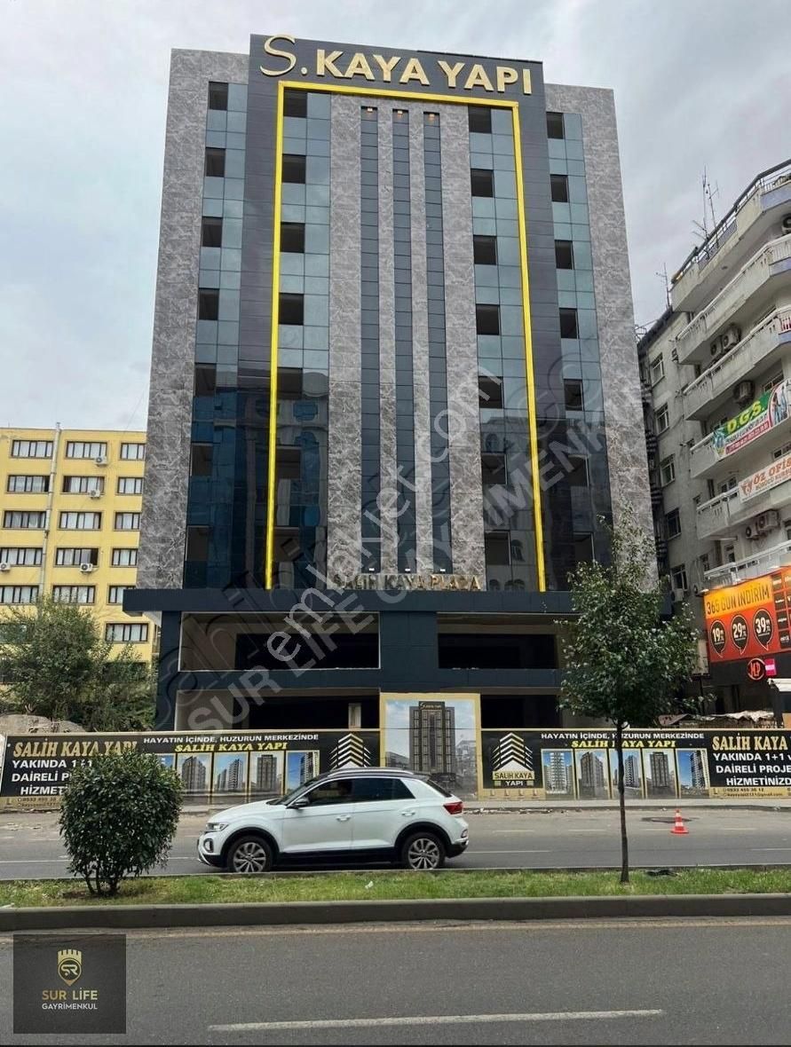 Yenişehir Kooperatifler Satılık Plaza MERKEZİ KONUMDA BÜRO