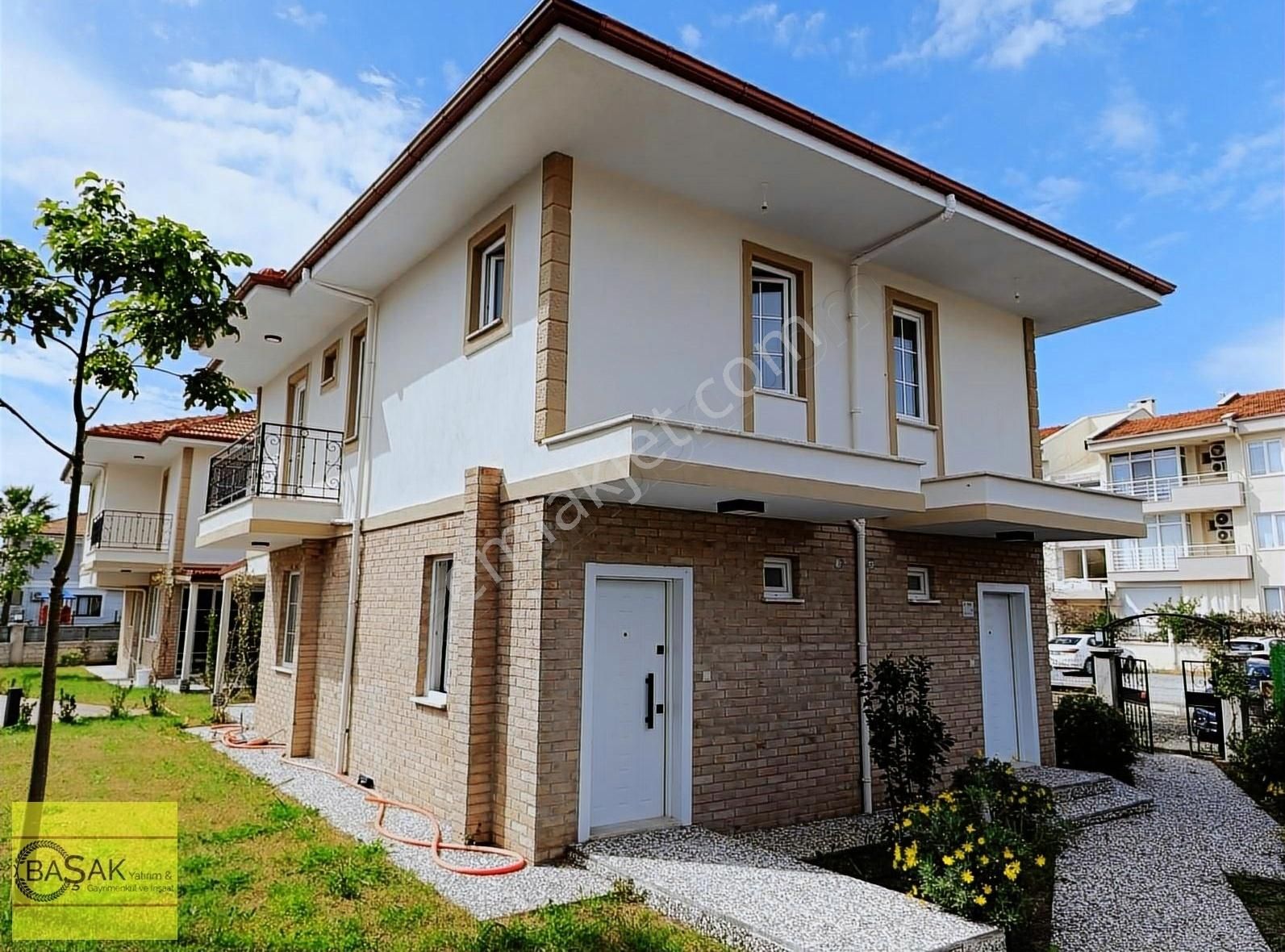 Dalaman Altıntas Satılık Villa BAŞAK TAN TAMAMI KREDİLİ 8 SEÇENEK MEVCUT