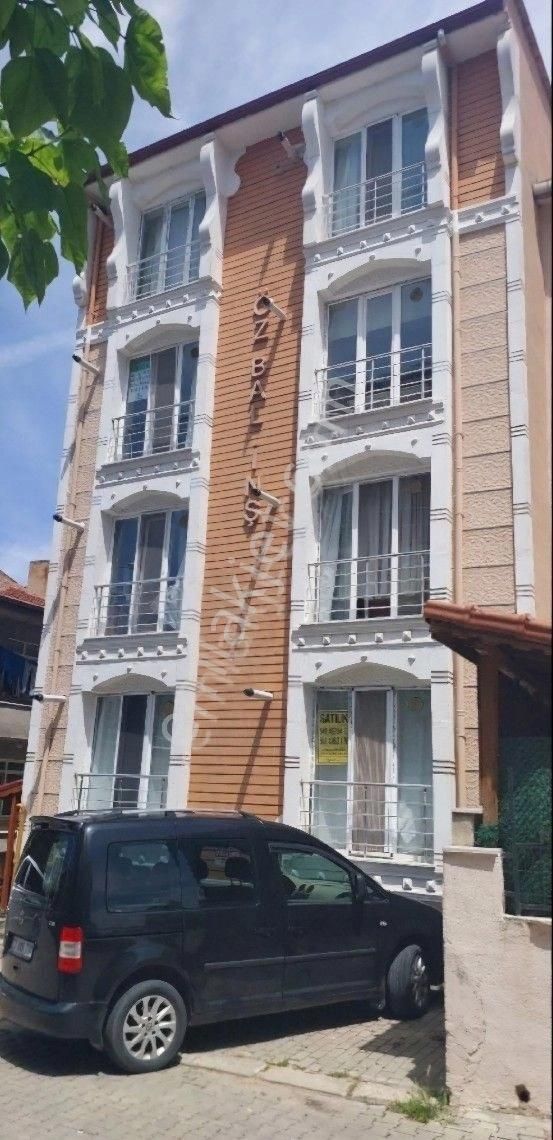 Kırklareli Merkez İstasyon Satılık Daire Kırklareli merkez istasyon mahalleside 1+1 eşyalı ve Kiracılı satılık