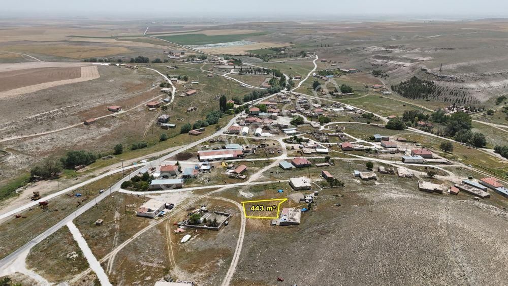 Cihanbeyli Kayı Satılık Konut İmarlı Cihanbeyli Kayı'da 443 M2 Müstakil Tapulu Konut İmarlı Arsa