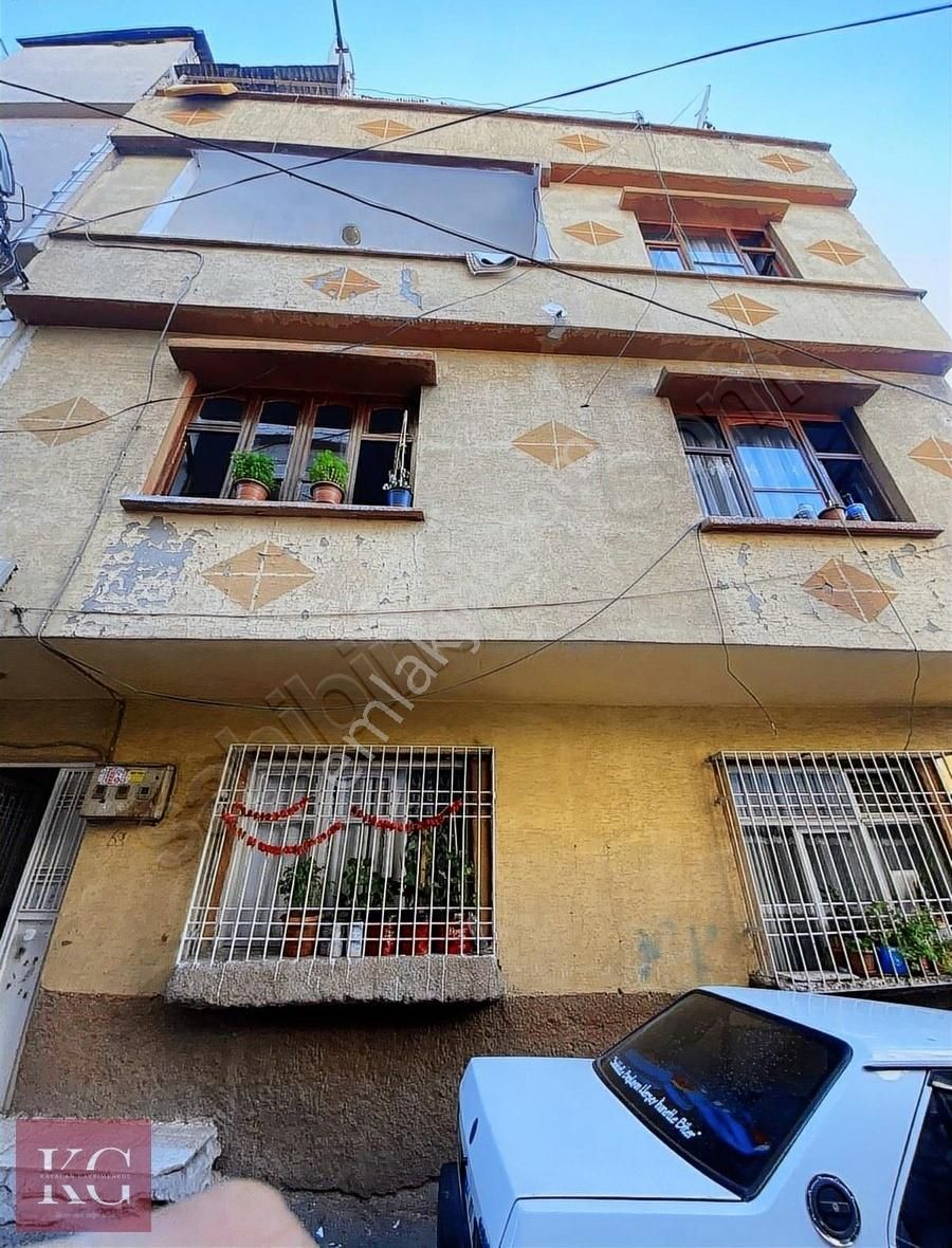 Şehitkamil 8 Şubat Satılık Müstakil Ev 8 ŞUBATTA 3 KATLI MÜSTAKİL SATILIK DAİRE