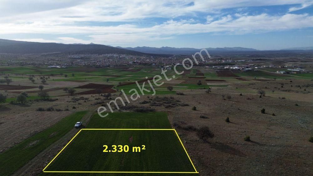 Akören Hacılar Satılık Konut İmarlı  AKÖREN HACILAR'DA 2.330 M2 MÜSTAKİL TAPULU TARLA MERKEZE YAKIN  