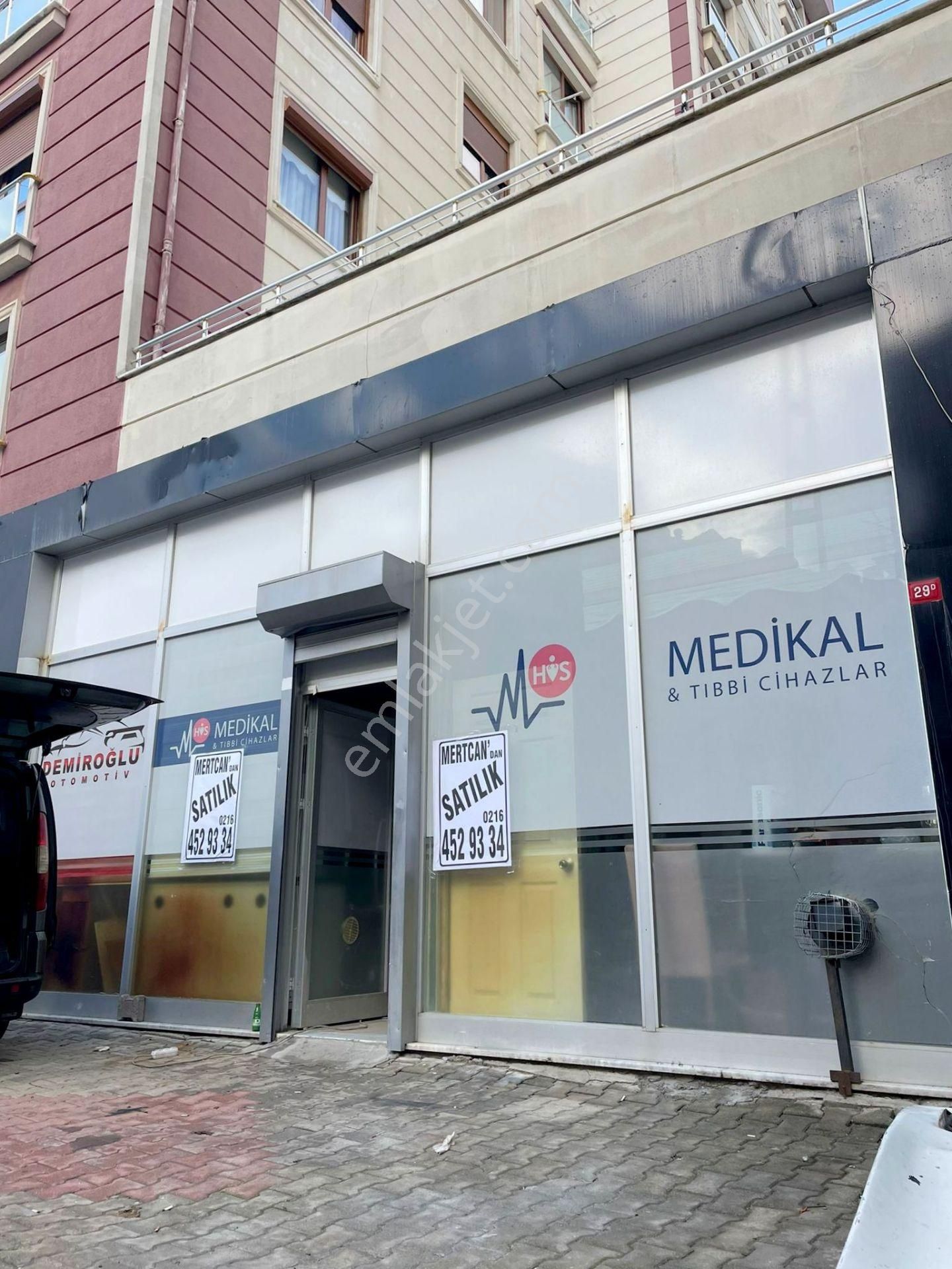 Pendik Şeyhli Satılık Dükkan & Mağaza  Mertcan'dan Şeyhli Mah. İskanlı Giriş Kat Dükkan