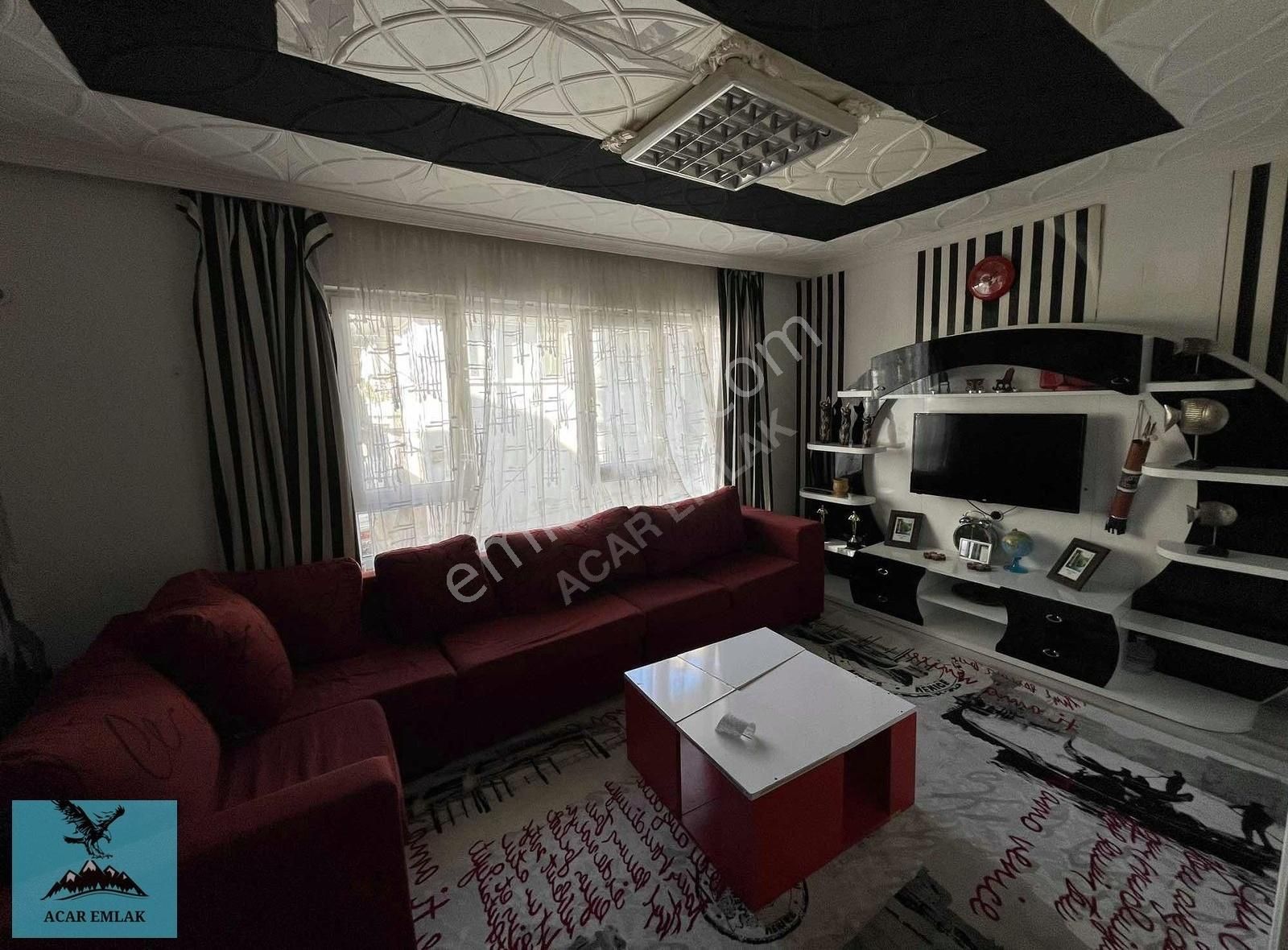 Gemlik Kayhan Kiralık Daire ROYAL'DEN AVM ARKASINDA FULL YAPILI EŞYALI KİRALIK 2+1