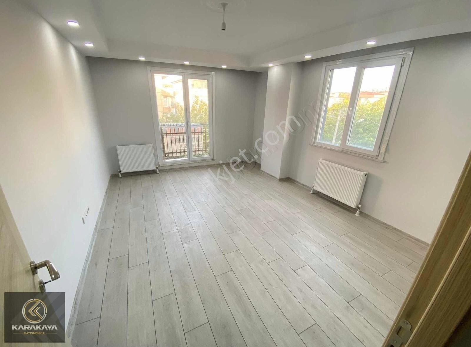 Darıca Kazım Karabekir Satılık Daire KAZIMKARABEKİR MAH 3+1 185 m² *SIFIR* ÇATI DUBLEX