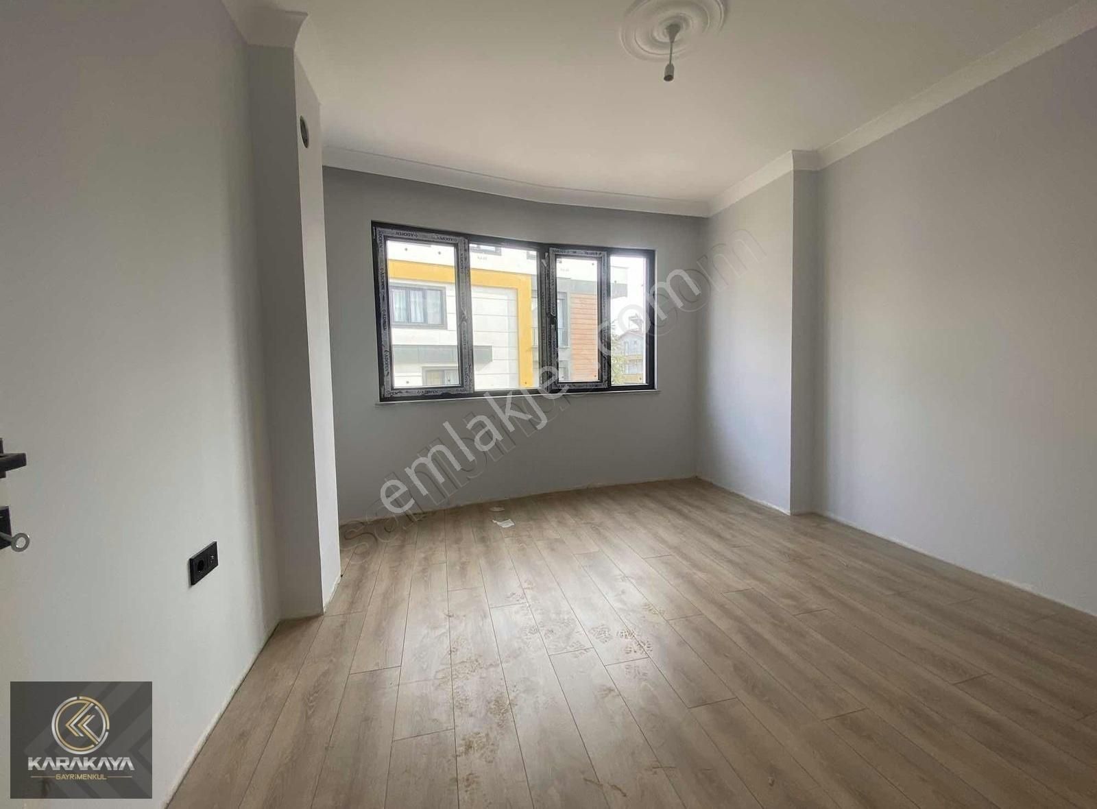 Darıca Bağlarbaşı Satılık Daire DARICA BAĞLARBAŞI MAH. 2+1 YÜKSEK GİRİŞ SATILIK DAİRE