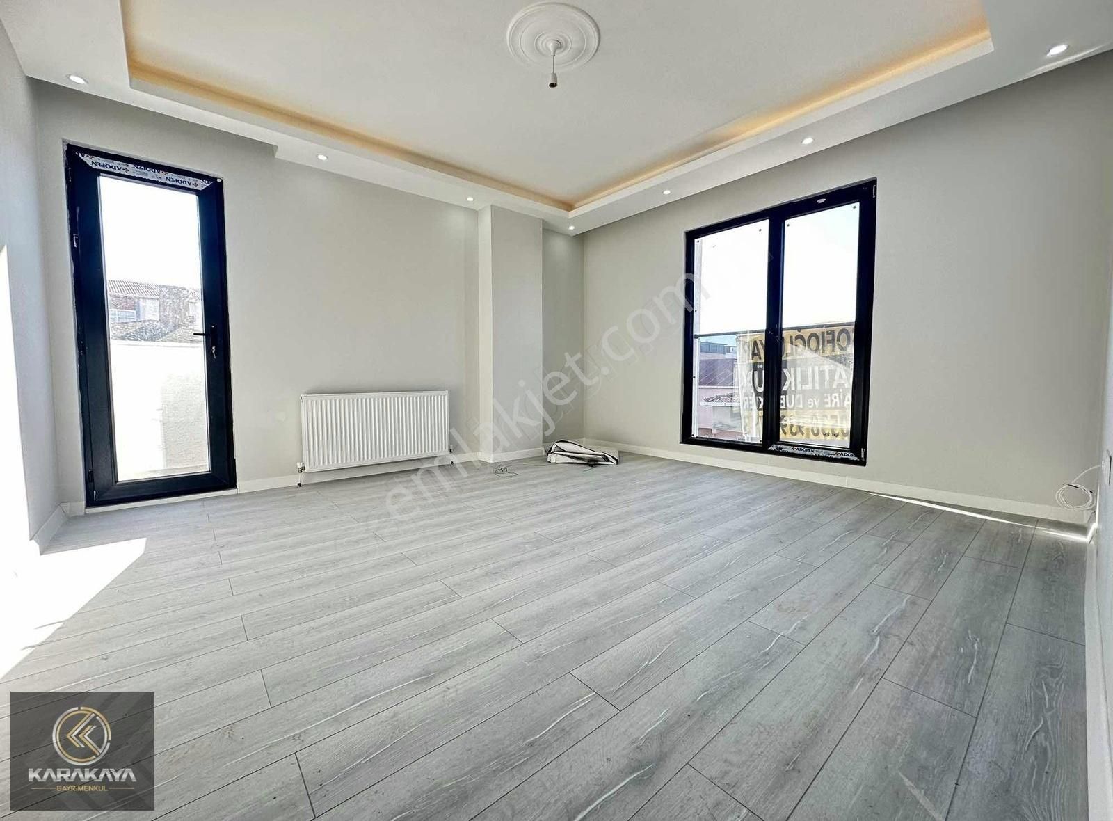 Darıca Nenehatun Satılık Daire NENEHATUN MAH 3+1 175 m² GENİŞ FIRSAT ÇATI DUBLEX