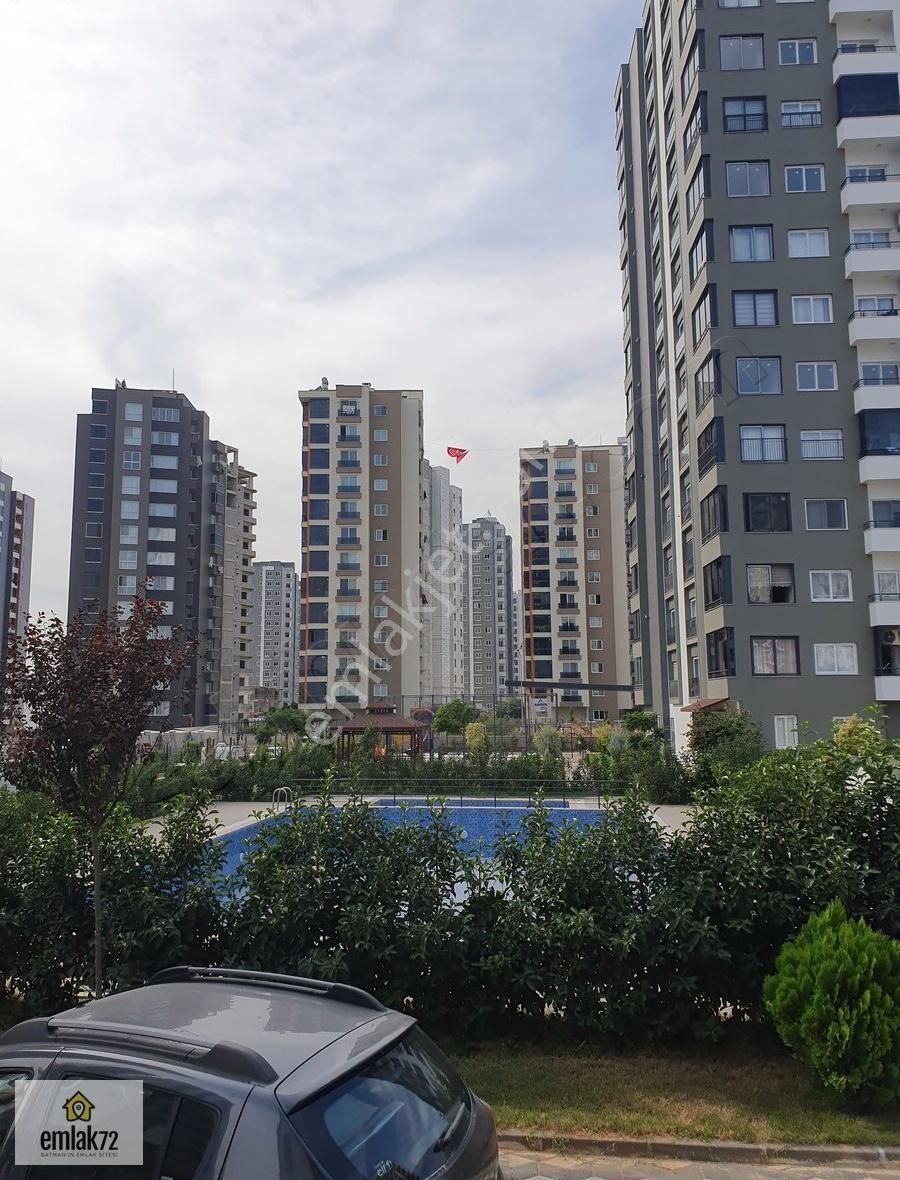 Mezitli Akdeniz Satılık Daire MEZİTLİ AKDENİZDE PANORAMİK DENİZ MANZARALI 4+1 13.KAT ARAKAT D.