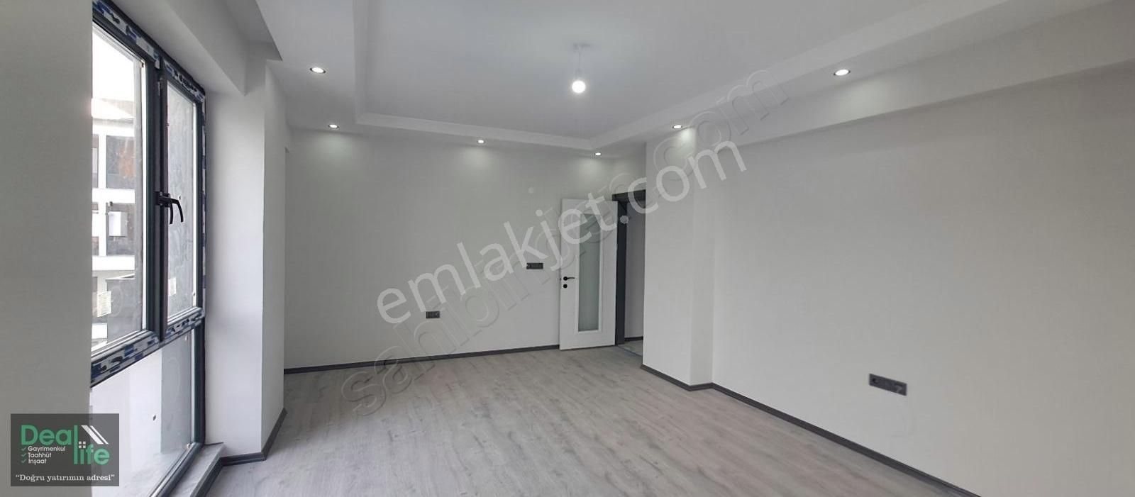 Kartepe Fatih Sultan Mehmet Kiralık Daire DEALLİFE'DEN KENT MEYDANINDA 4+1 DUBLEKS