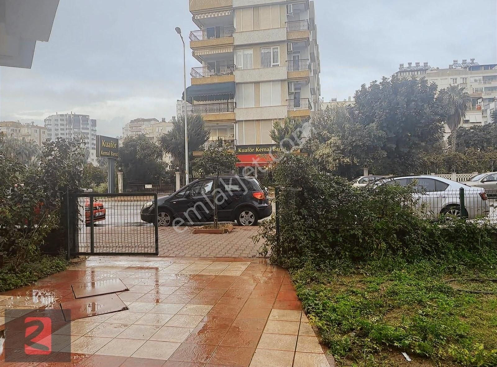 Muratpaşa Yeşilbahçe Satılık Ofis MÜSLÜME SAĞIR DAN YEŞİLBAHÇEDE DÜKKAN