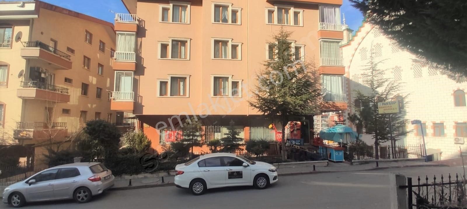 Keçiören Yayla Satılık Daire Yozgat Bulvarına Parelel Kod 2 Asansörlü Yapılı Daire