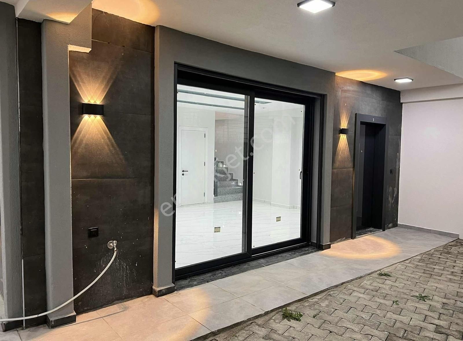 Didim Hisar Satılık Villa Akıllı Sistem Yerden Isıtmalı 3+1 Müstakil Girişli Bahçeli Villa