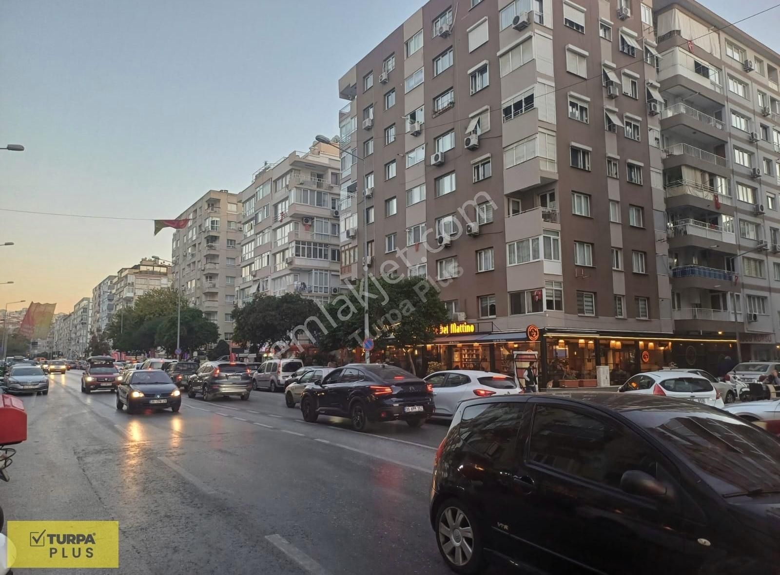 Konak Güzelyalı Satılık Daire İNÖNÜ CADDESİ METRO YAKINI ASANSÖRLÜ OTOPARKLI SATILIK DAİRE 3+1