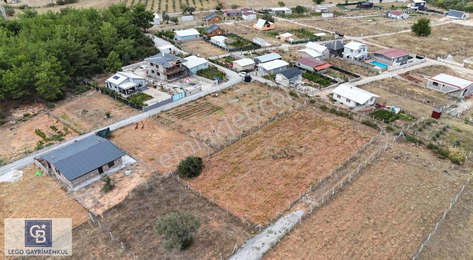 Torbalı Demirci Satılık Tarla Torbalı Demirci'de Çift Yola Cepheli Köşe Konumda Satılık Tarla