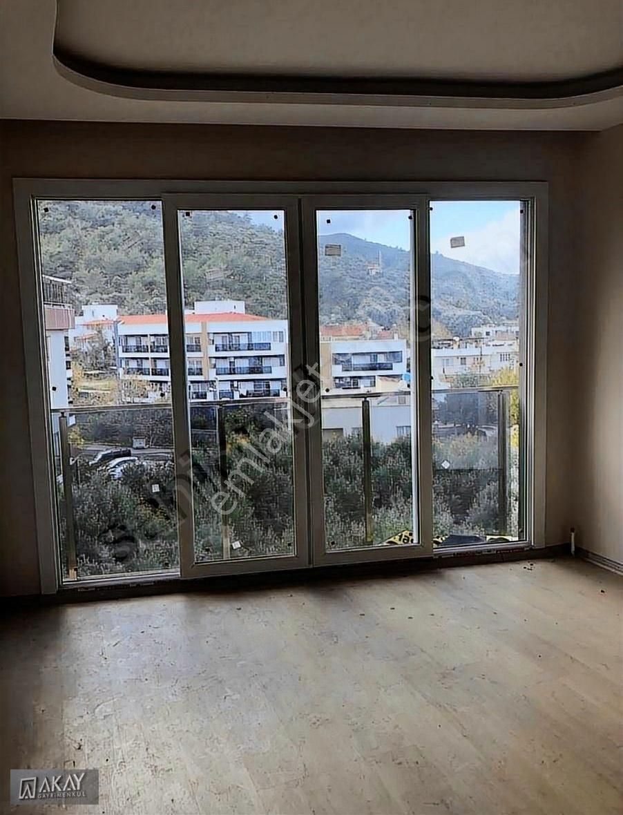 Kuşadası Güzelçamlı Satılık Daire KUŞADASI GÜZELÇAMLIDA SATILIK 4+1 DENİZ MANZARALI DUBLEX DAİRE