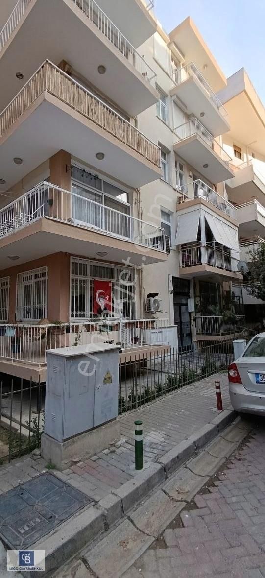 Karşıyaka Donanmacı Satılık Daire Karşıyaka Orman Fidanlığına komşu satılık 3+1 daire