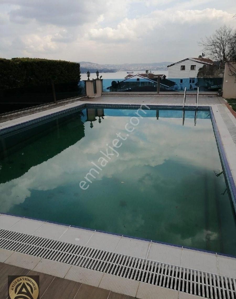 Sarıyer Büyükdere Kiralık Villa Sarıyer Büyükderede 900 m2 üzerine 300 m2 3 katlı villa