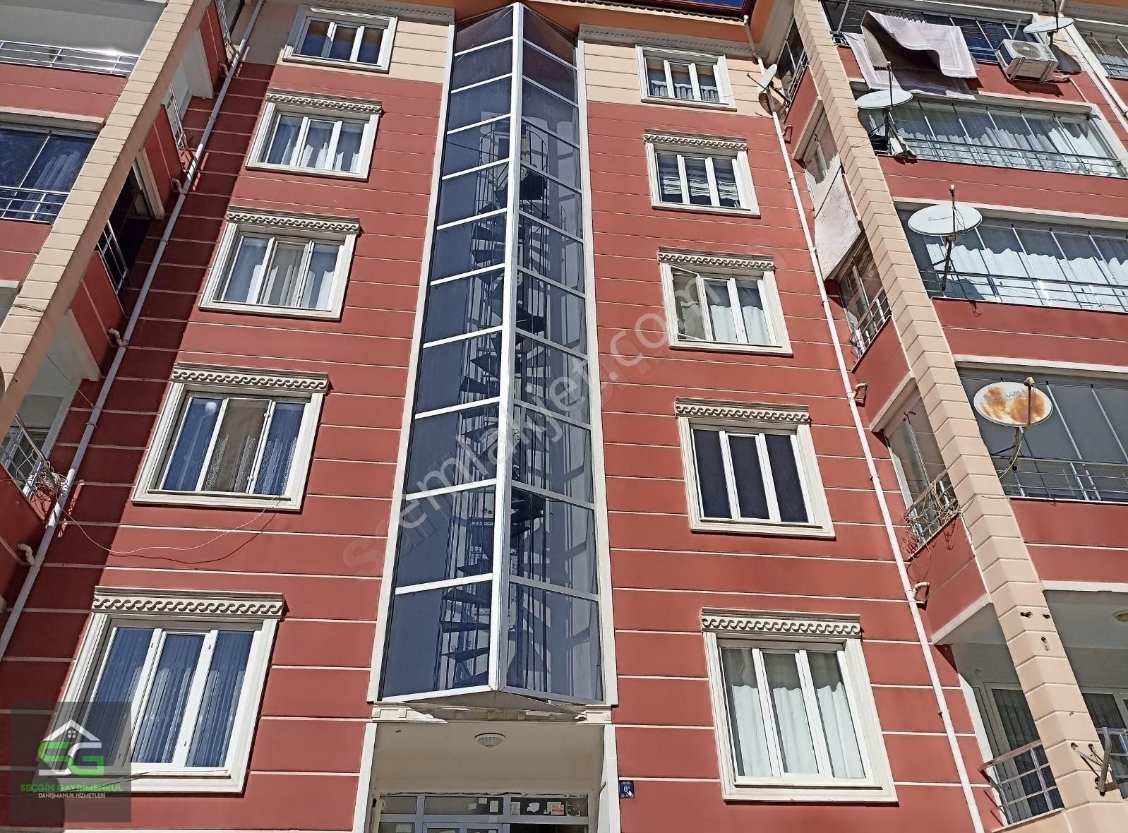 Elazığ Merkez Doğu Kent Kiralık Daire TAKVA CAMİ YAKININDA KİRALIK 3+1 DAİRE