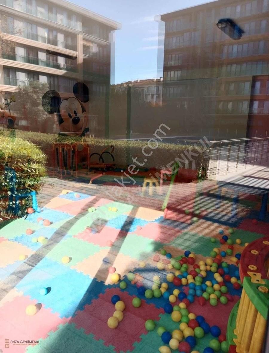 Silivri Yeni Kiralık Daire Silivri Yeni Mahallede Site İçi Havuzlu 2+1 Kiralık Daire