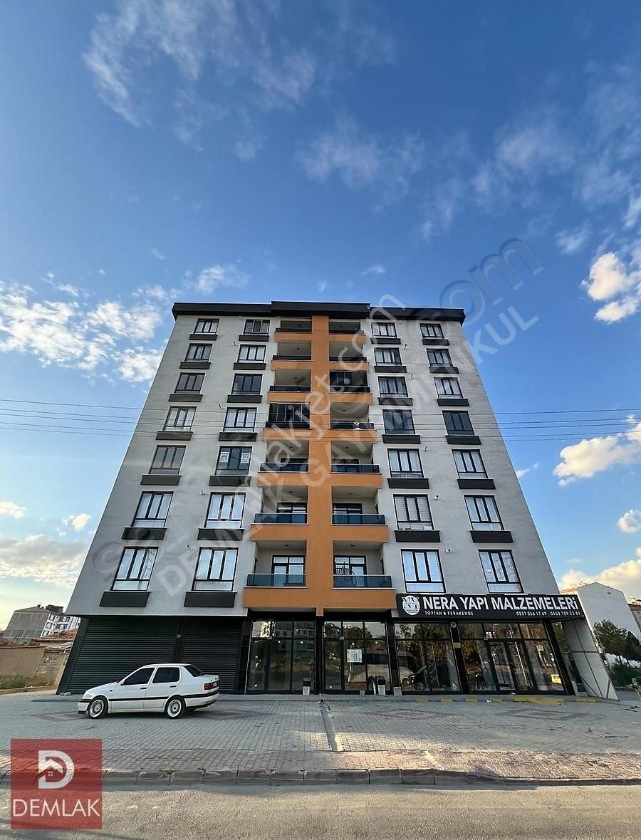 Karatay Hacısadık Satılık Daire FETİH CADDESİNDE SATILIK 3+1 170m2 DAİRE