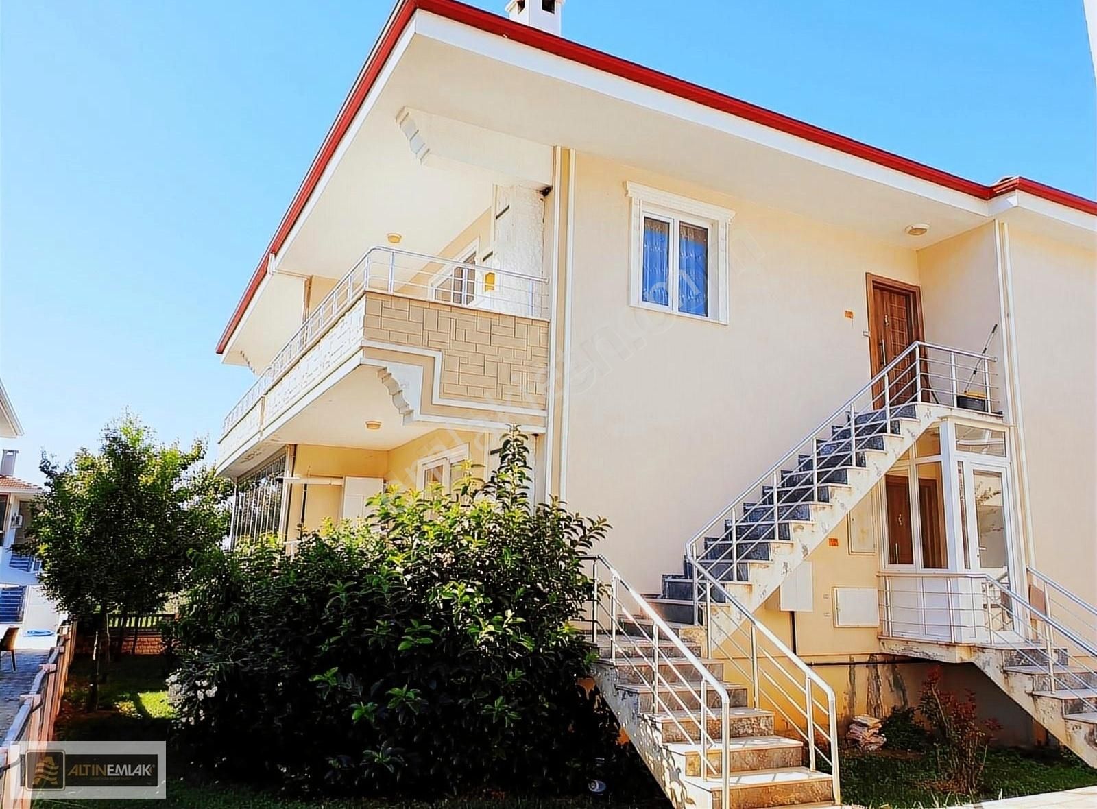 Şarköy Cumhuriyet Kiralık Daire ŞARKÖY'DE CUMHURİYET'DE DOĞALGAZLI FULL EŞYALI KİRALIK DAİRE