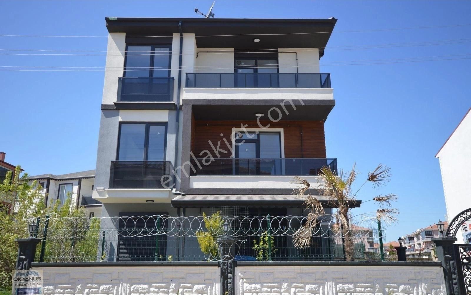 Karasu Yalı Satılık Daire KARASUDA SIFIR 2+1 HAFTASONU ÖZEL DAİRE