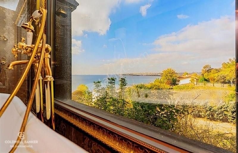 Bakırköy Basınköy Satılık Villa İSTANBUL FLORYA'DA PANORAMİK DENİZ MANZARALI MALİKANE