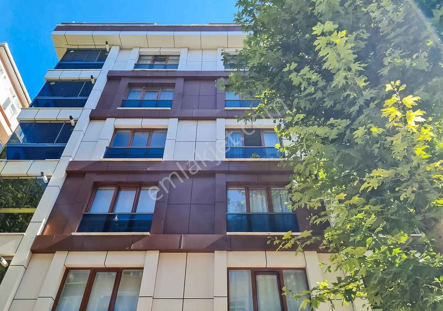 Bahçelievler Siyavuşpaşa Satılık Daire  ÇAMLIK CADDESİ CİVARI 5 YILLIK 2+1 80 M2 BAHÇE KATI DAİRE