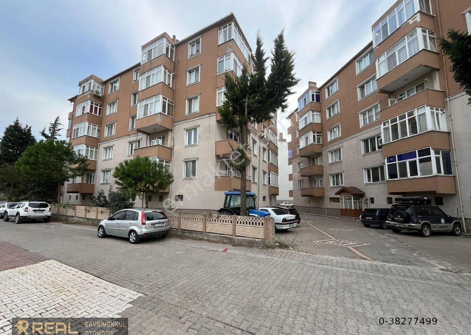 Susurluk Yeni Satılık Daire REAL GAYRİMENKULDEN SUSURLUK YENİ MAHALLEDE SATILIK 2+1 DAİRE