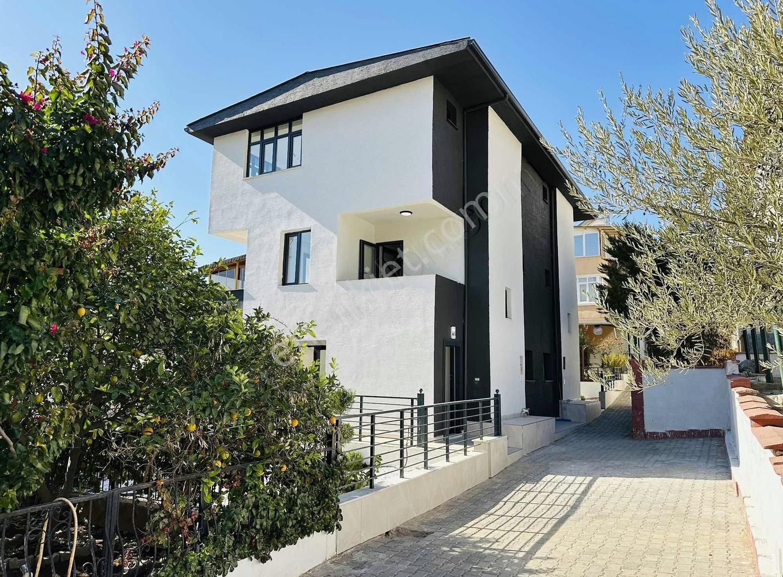 Didim Akbük Satılık Villa Didim Akbükte Komple Yenilenmiş Masrafsız Kelepir Villa