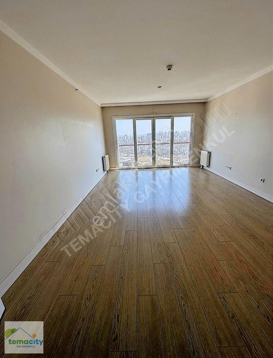 Küçükçekmece Atakent Satılık Daire Tema İSTANBULDA peyzaj manzaralı 3oda 1 salon 155 m2 daire