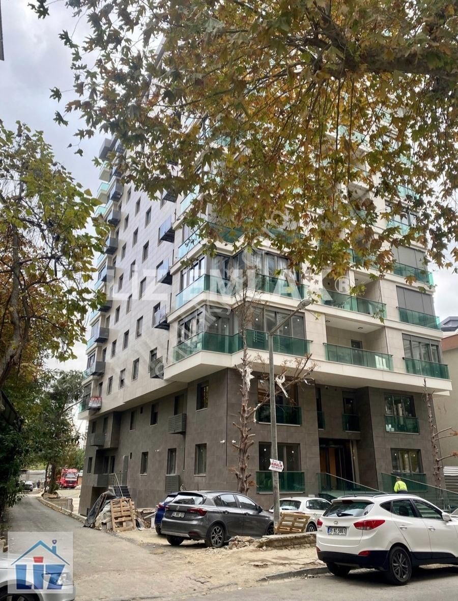 Kadıköy Caddebostan Satılık Daire CADDEBOSTANDA SAHİLE YAKIN SIFIR BALKONLU 135 m2. 3+1 SATILIK